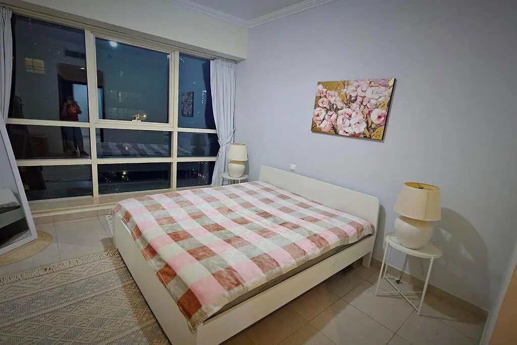 Marina View 1-Bedroom Apartment 두바이 0*,  아랍에미리트